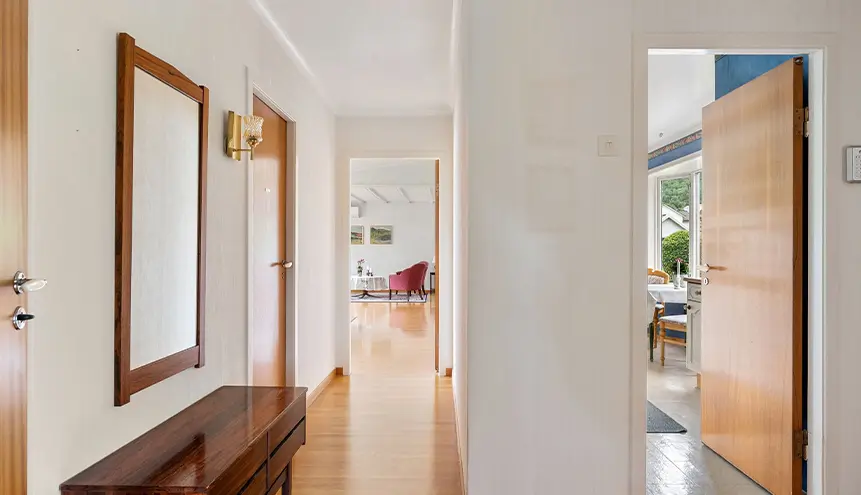 Hallway & Corridor Painting